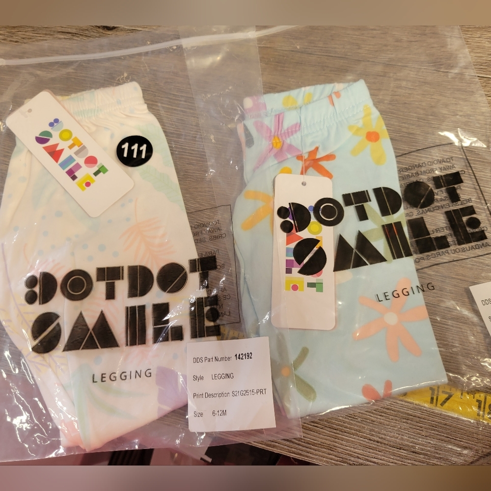 Dot‎ Dot Smile NWT In Package Size 6-12 Month 2 Pair Pattern Leggings